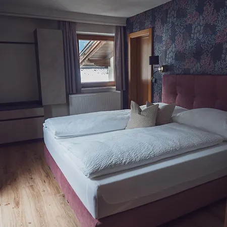 Lägenhet Gaestehaus Poell *