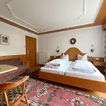 Apartment Gaestehaus Poell