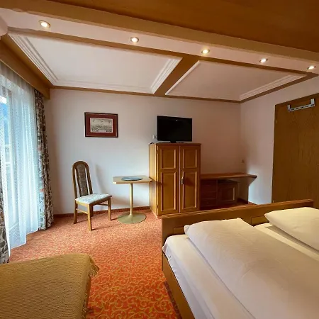Gaestehaus Poell Appartamento *